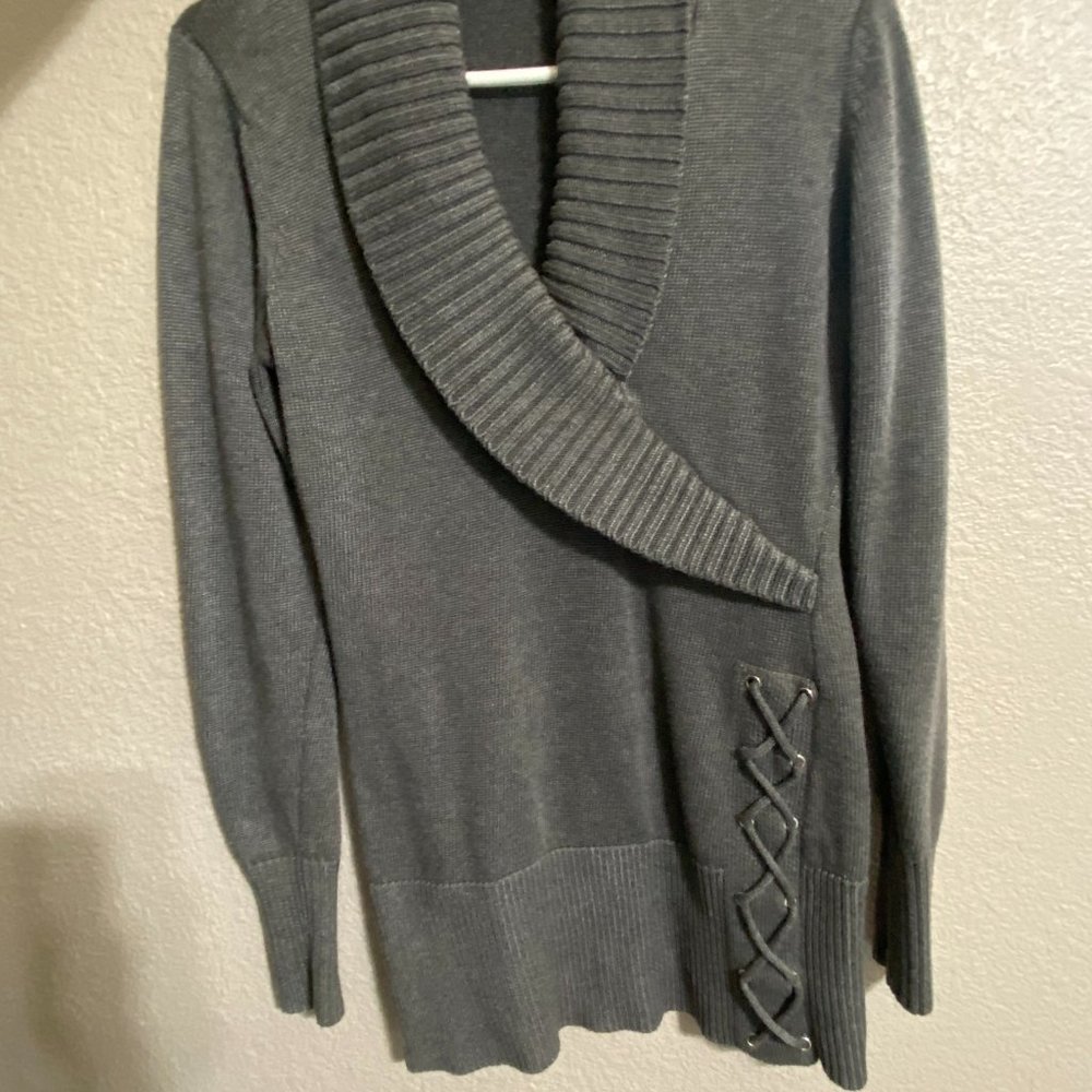 Patty Boutik Grey Sweater V Neck